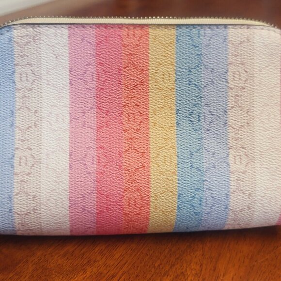 Nanette Lepore ~ Rainbow Clutch/Small Shoulder Bag ~ *Excellent Condition - Picture 4 of 9